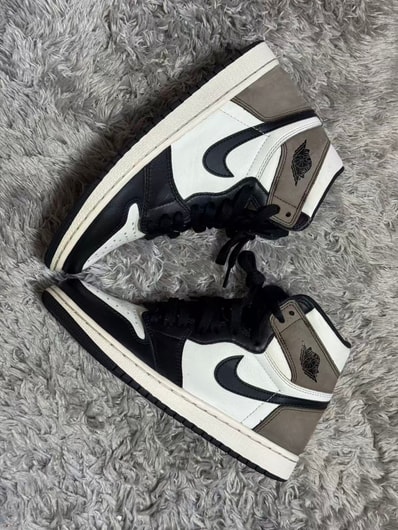 Nike Air Jordan 1 High OG "Sail/Dark Mocha/Black"