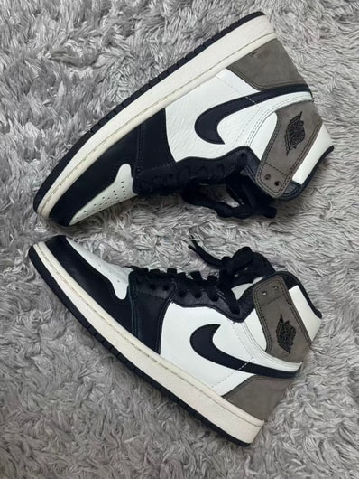 Nike Air Jordan 1 High OG "Sail/Dark Mocha/Black"