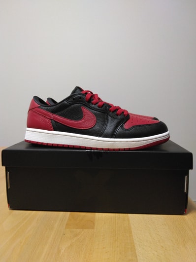 Nike Air Jordan 1 Retro Low OG "Banned"