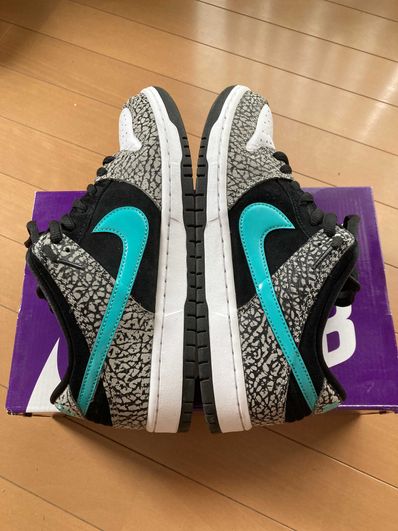 Nike SB Dunk Low "Elephant/Safari"