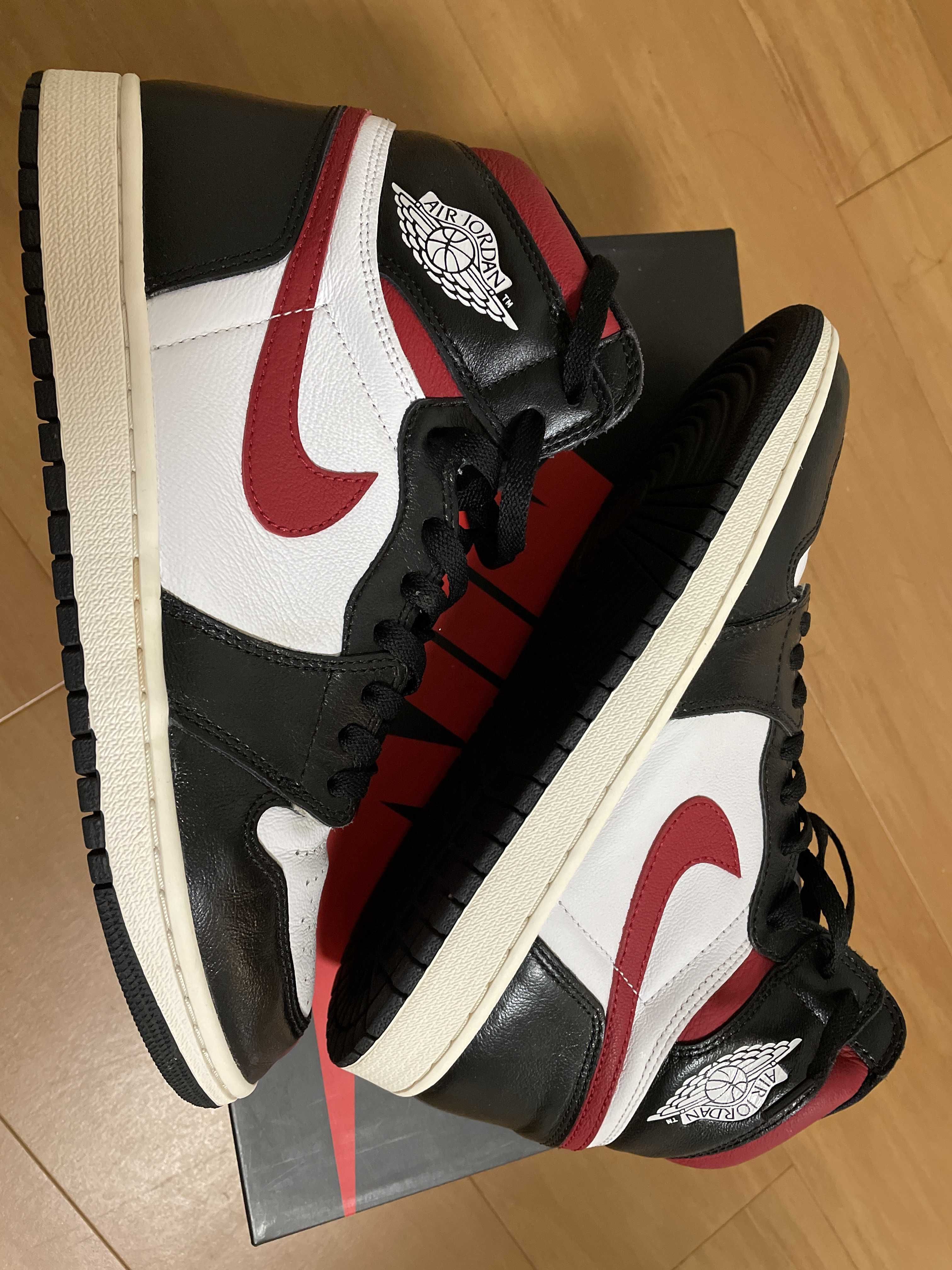 Nike Air Jordan 1 Retro High "Black/White/Sail/Gym Red"