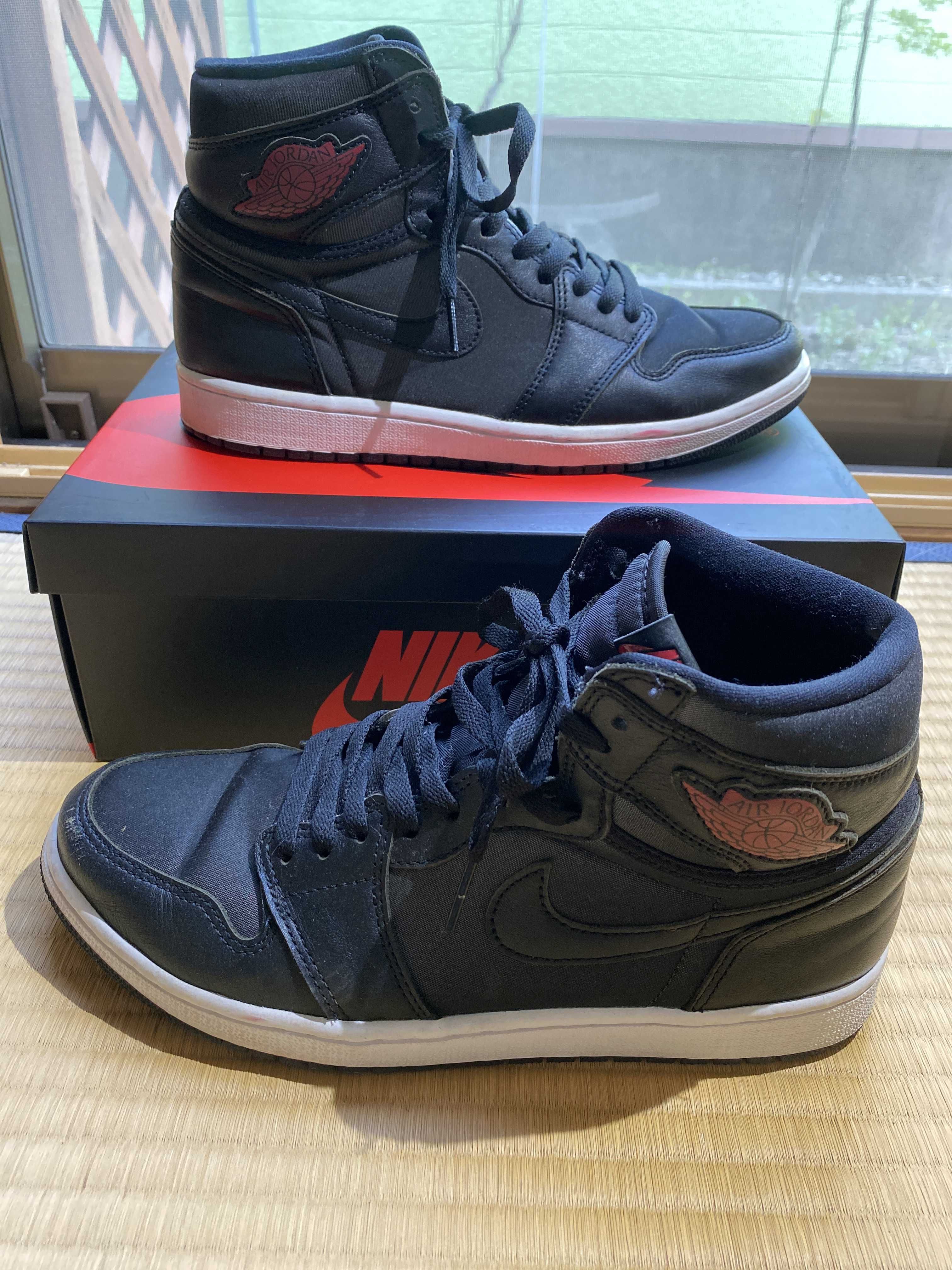 Nike Air Jordan 1 Retro High OG "Black/Metallic Silver/Gym Red"  