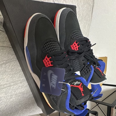 Nike Air Jordan 4 "Rare Air" (White Lettering)