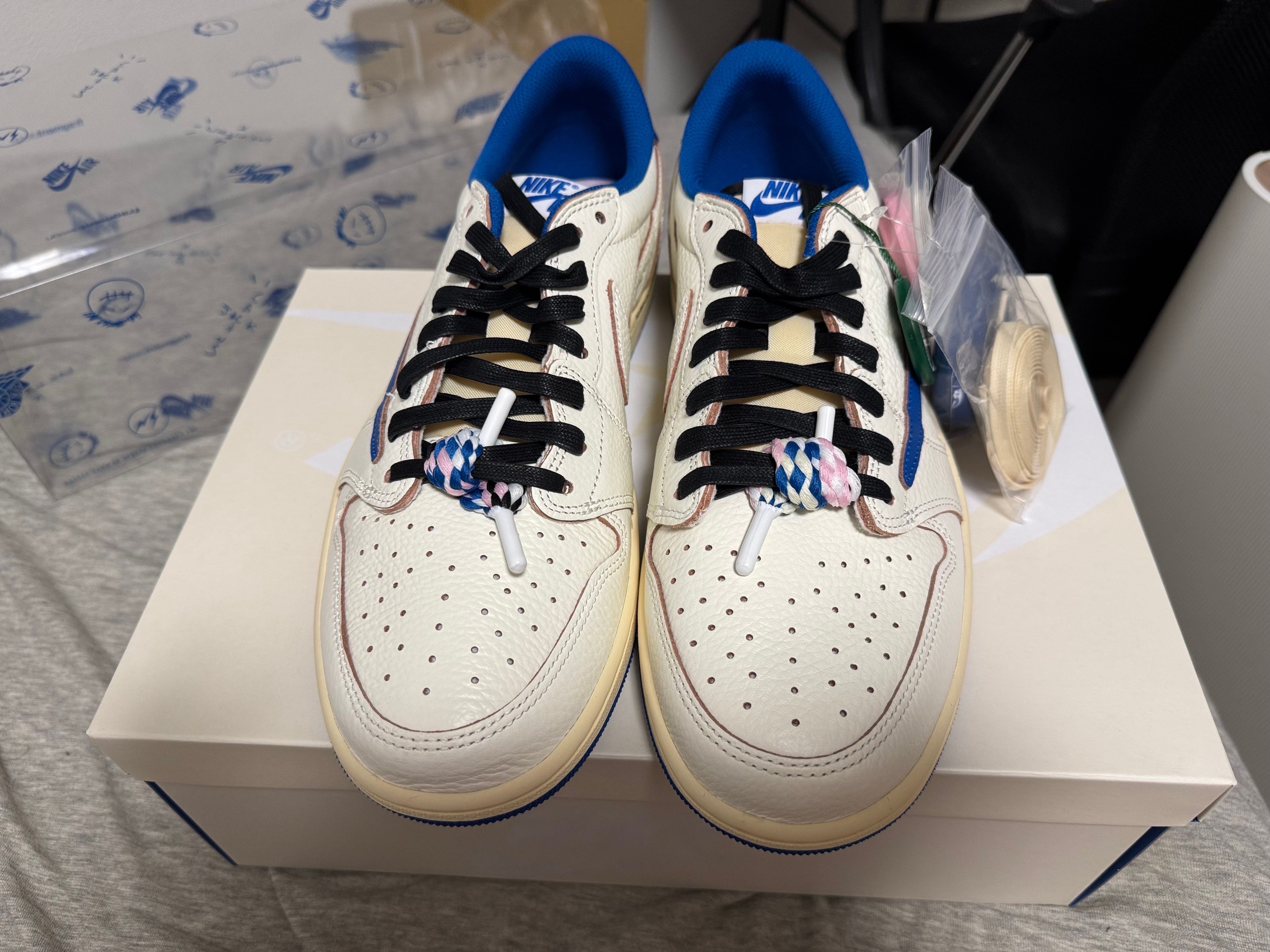 Travis Scott × fragment design × Nike Air Jordan 1 Low OG "Sail/Military Blue"