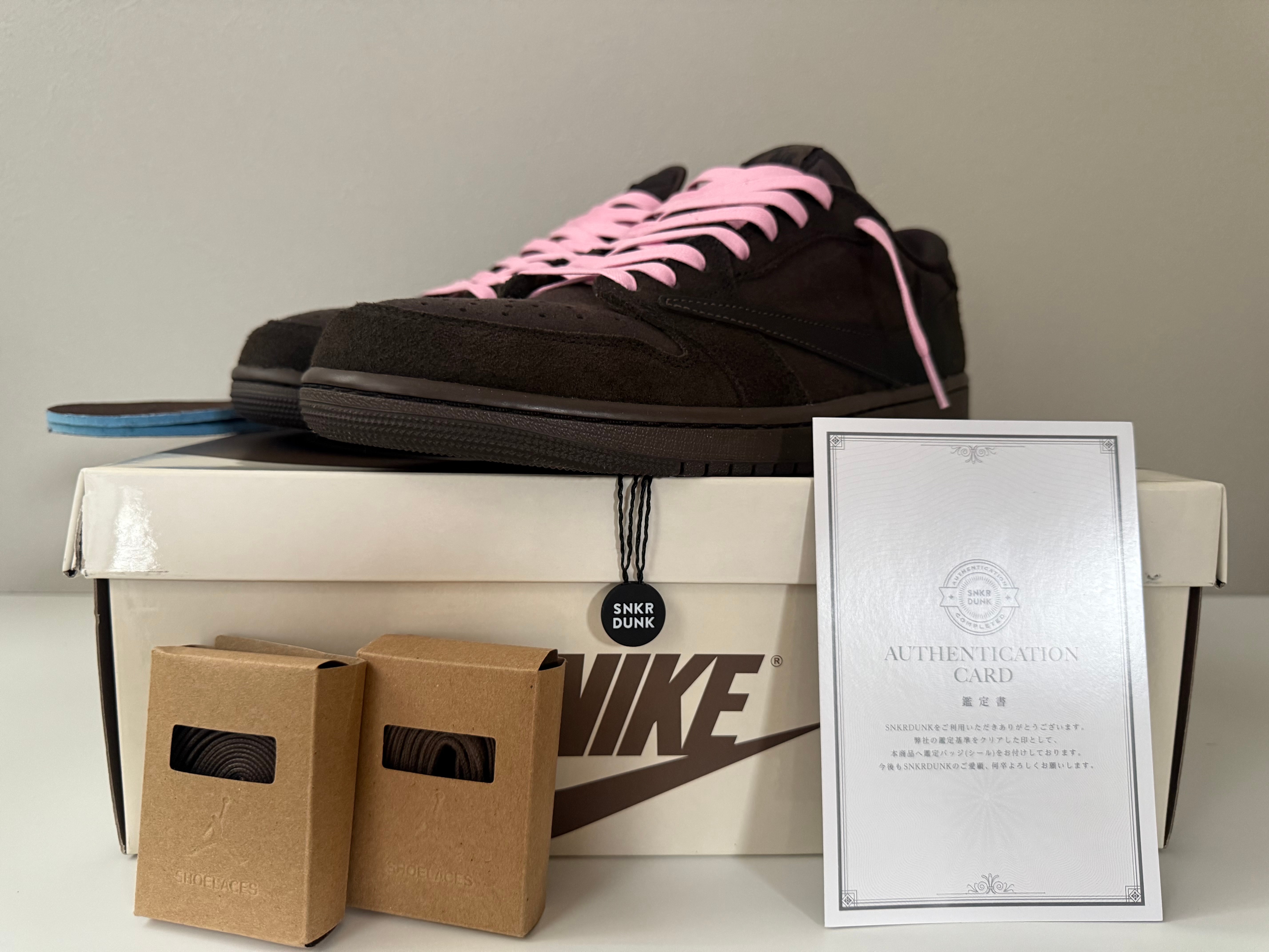 Travis Scott × Nike Air Jordan 1 Low OG SP "Velvet Brown and Dark Mocha"