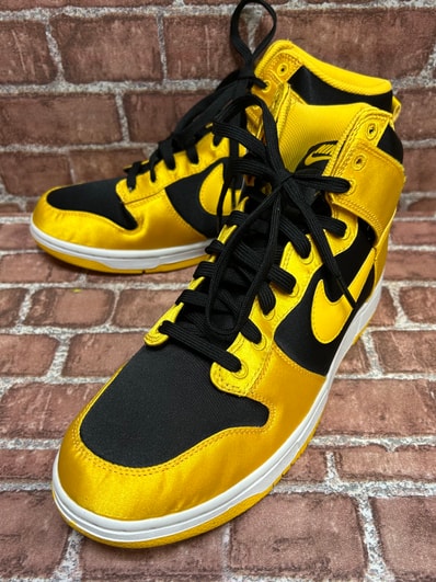 Nike Women's Dunk High "Satin Goldenrod"
