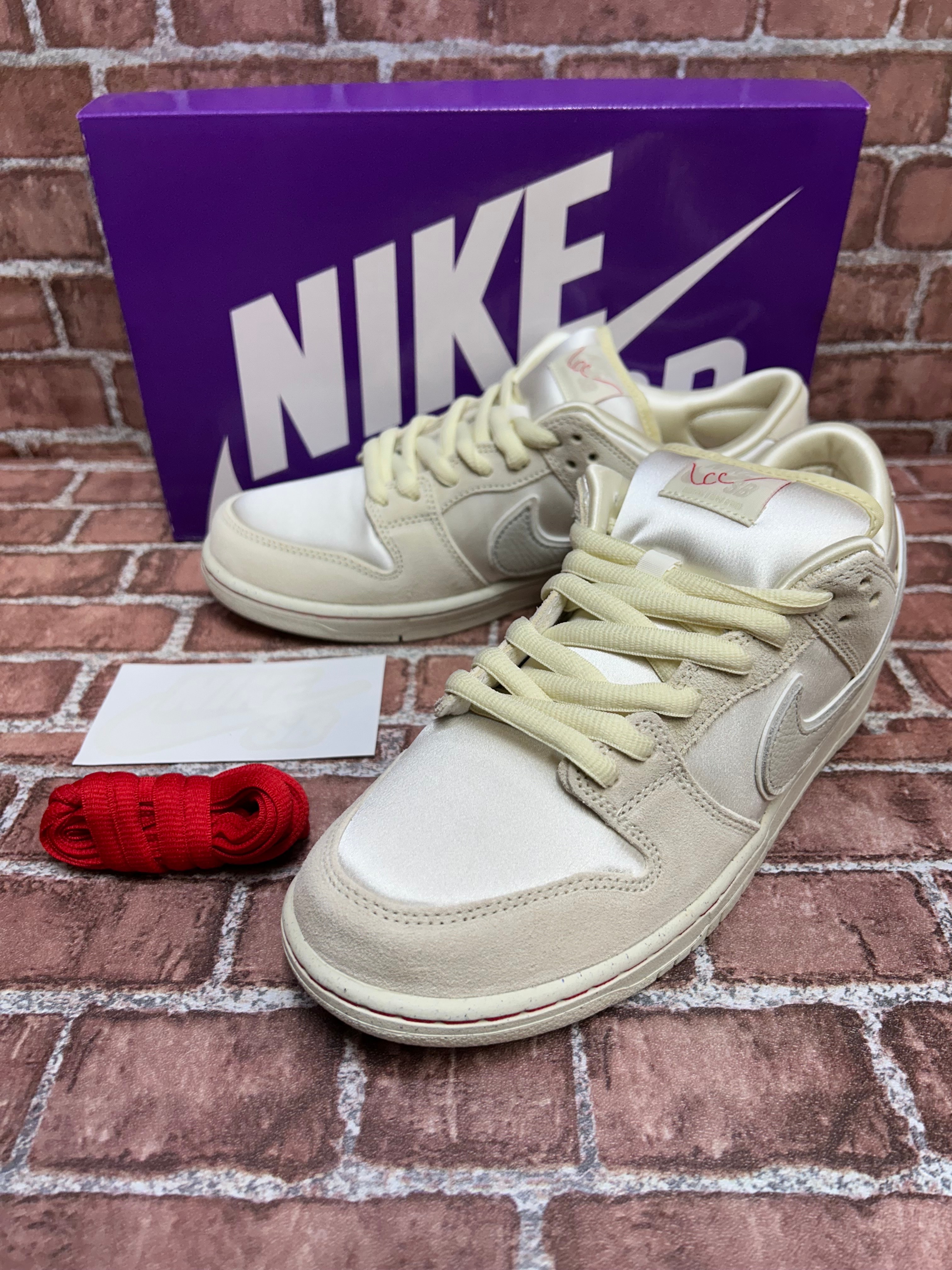 Nike SB Dunk Low PRM City of Love "Sail/White"
