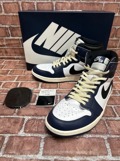 Nike Air Jordan 1 Retro High OG "Midnight Navy"