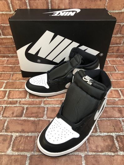 Nike Air Jordan 1 Retro High OG "Black/White"