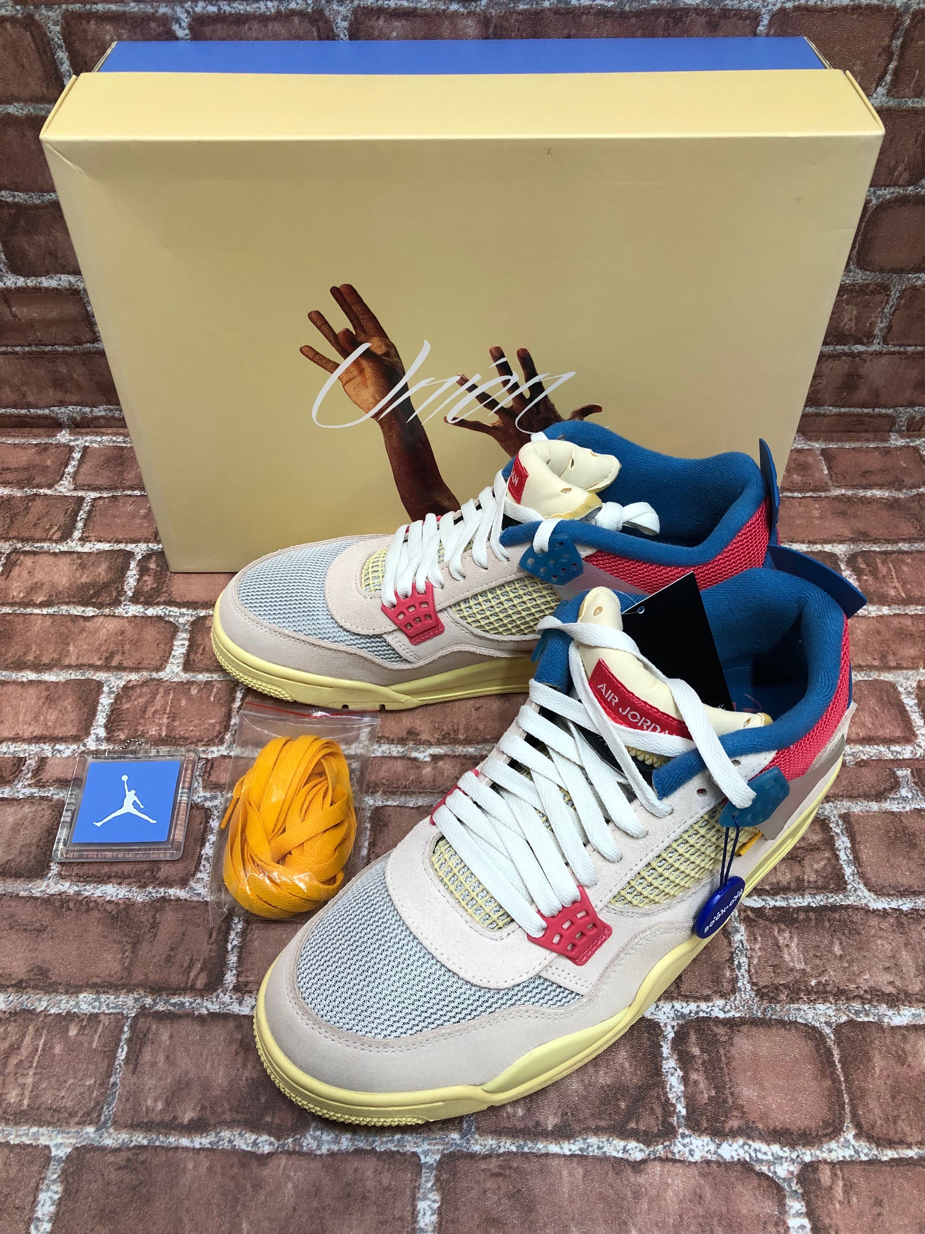 UNION × Nike Air Jordan 4 SP "Guava Ice/Light Fusion Red"