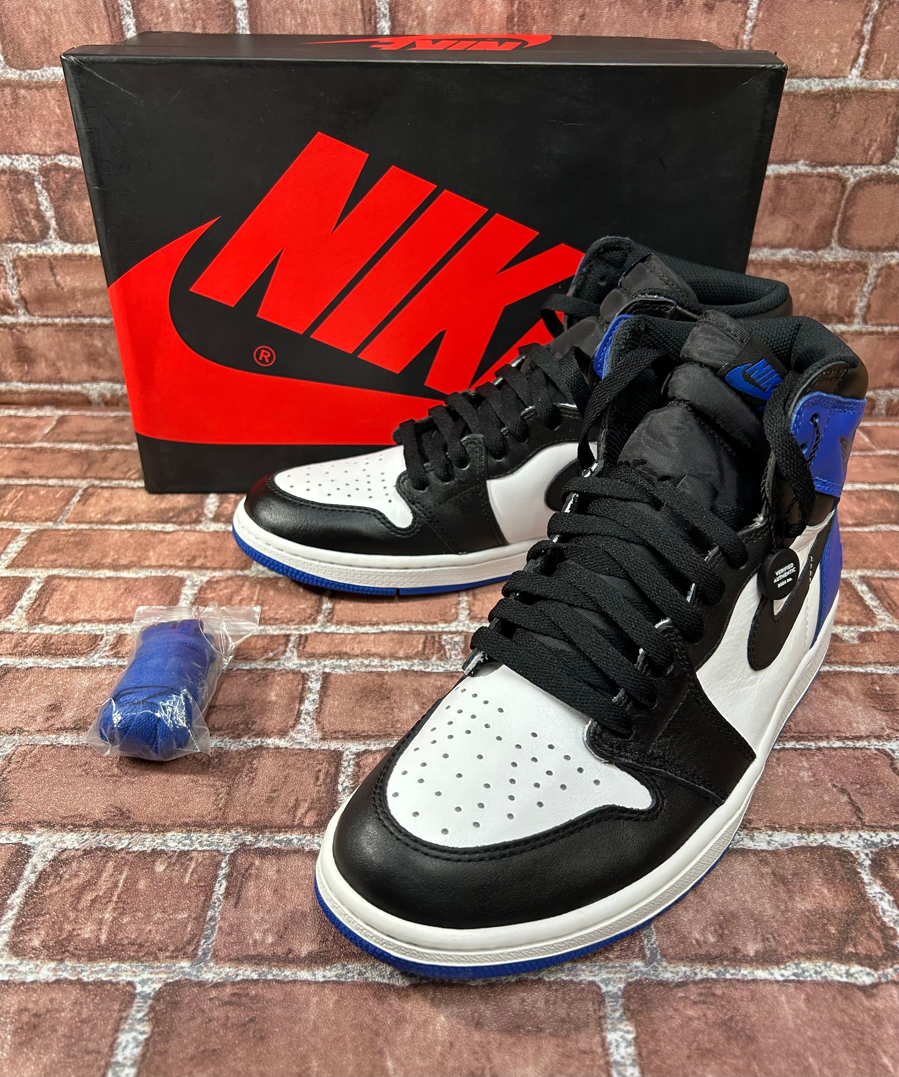 fragment design × Nike Air Jordan 1 Retro High OG "Black/Sport Royal/White"