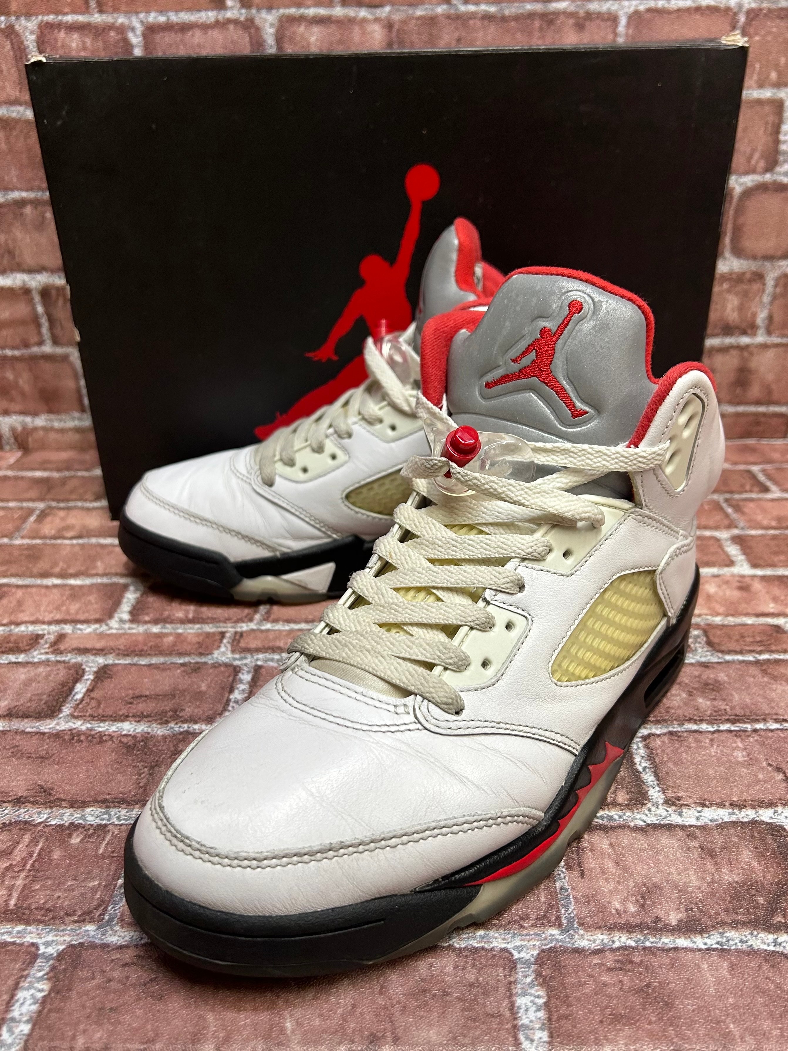 Nike Air Jordan 5 Retro "Fire Red" (2020)