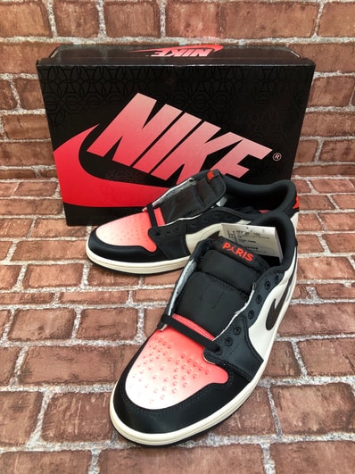 Paris Saint-Germain (PSG) × Nike Air Jordan 1 Low OG "Sail and Off Noir"