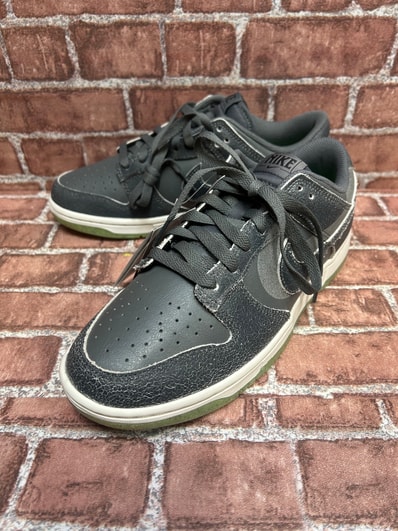 Nike Dunk Low "Halloween"