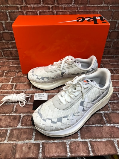 Jean-Paul Gaultier × sacai × Nike Air Woven VaporWaffle "White"