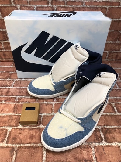 Nike Air Jordan 1 Retro High OG "Denim"