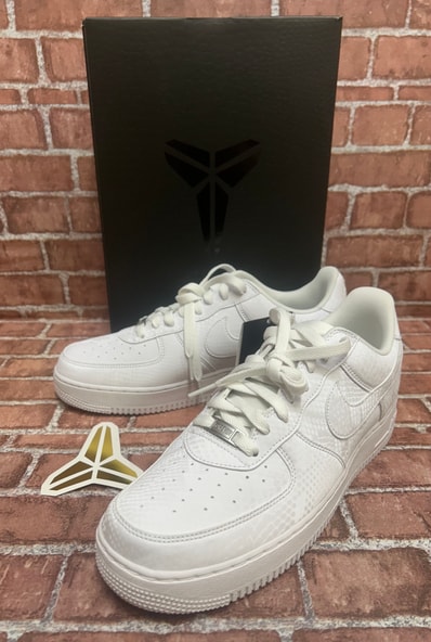 Kobe Bryant × Nike Air Force 1 Low "White"
