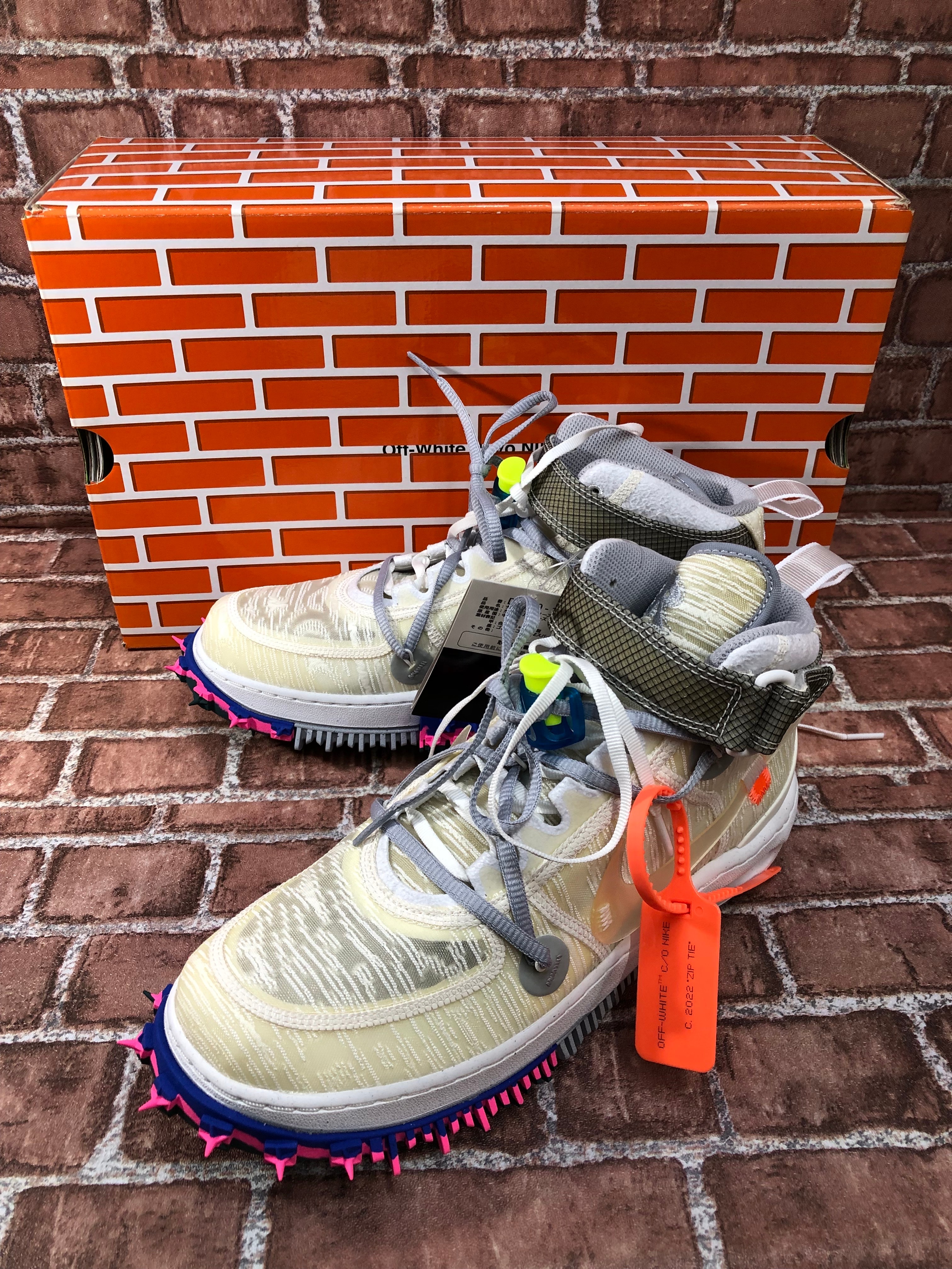 Off-White × Nike Air Force 1 Mid "White"