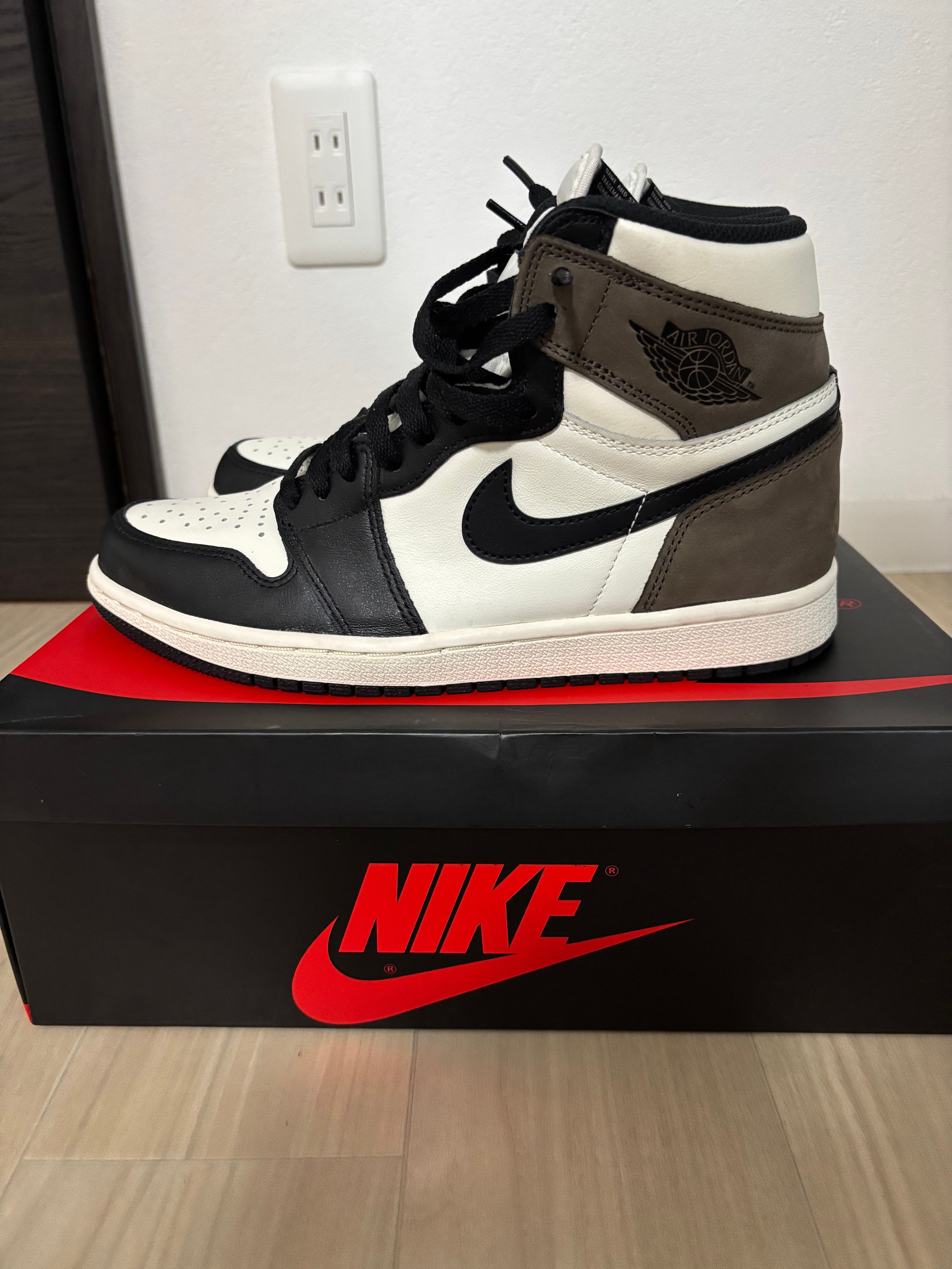 Nike Air Jordan 1 High OG "Sail/Dark Mocha/Black"