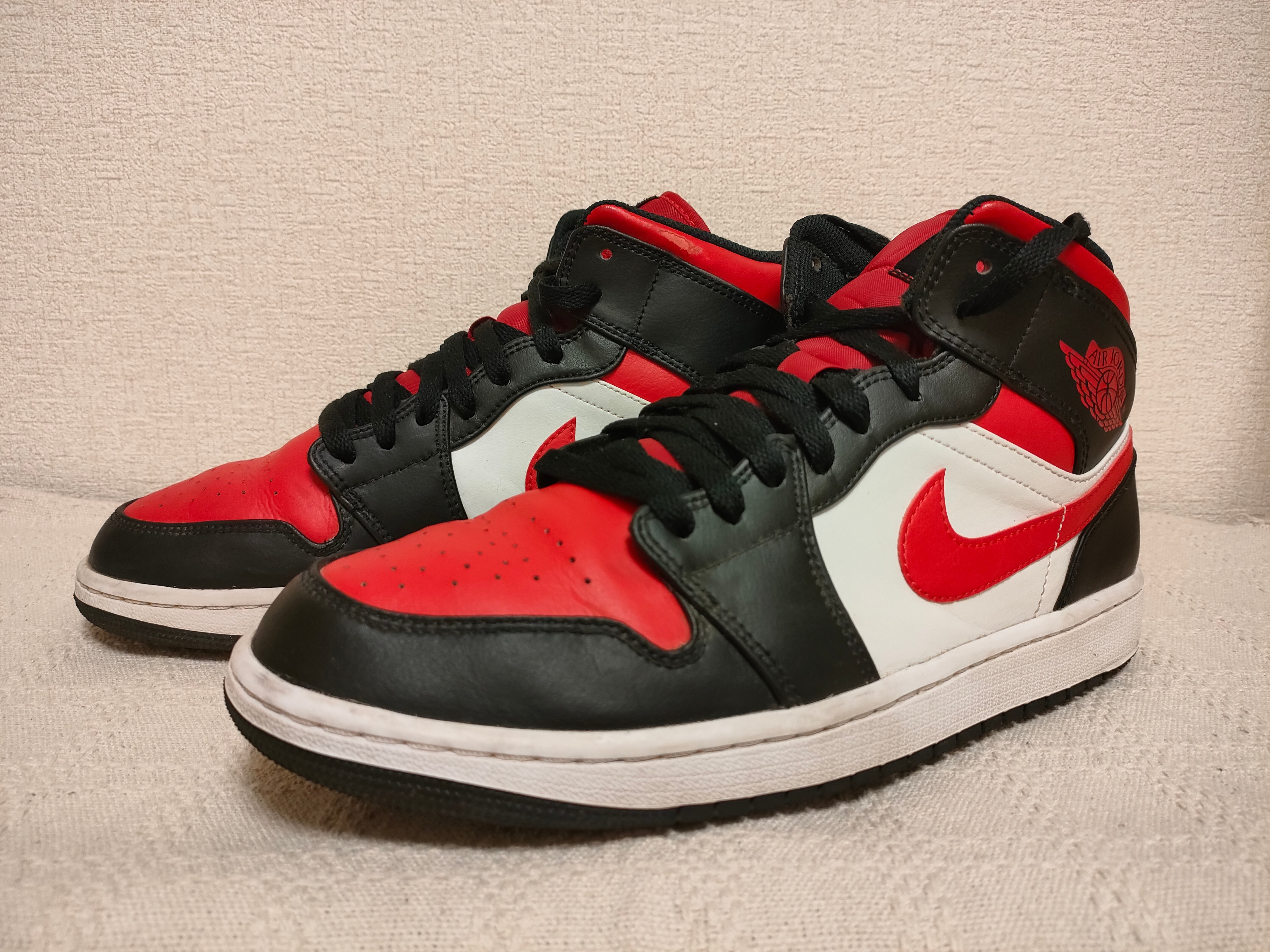 Nike Air Jordan 1 Mid "Black/Gym Red/White"
