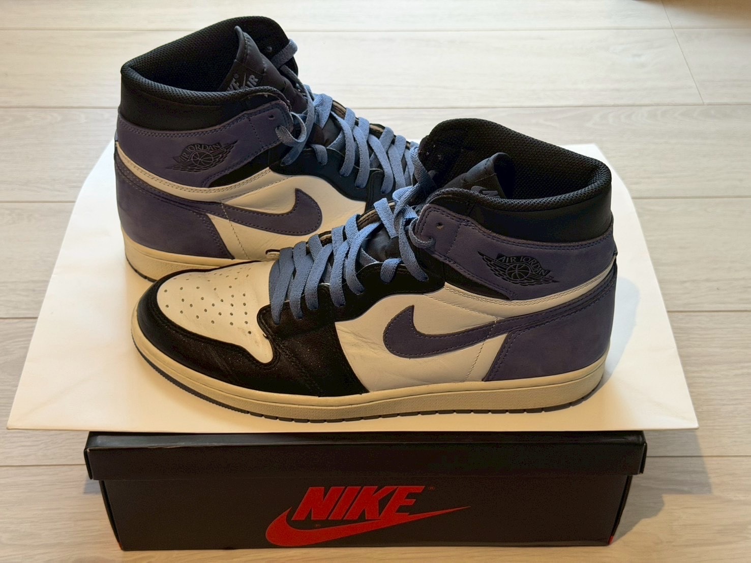 Nike Air Jordan 1 Retro High "Blue Moon"