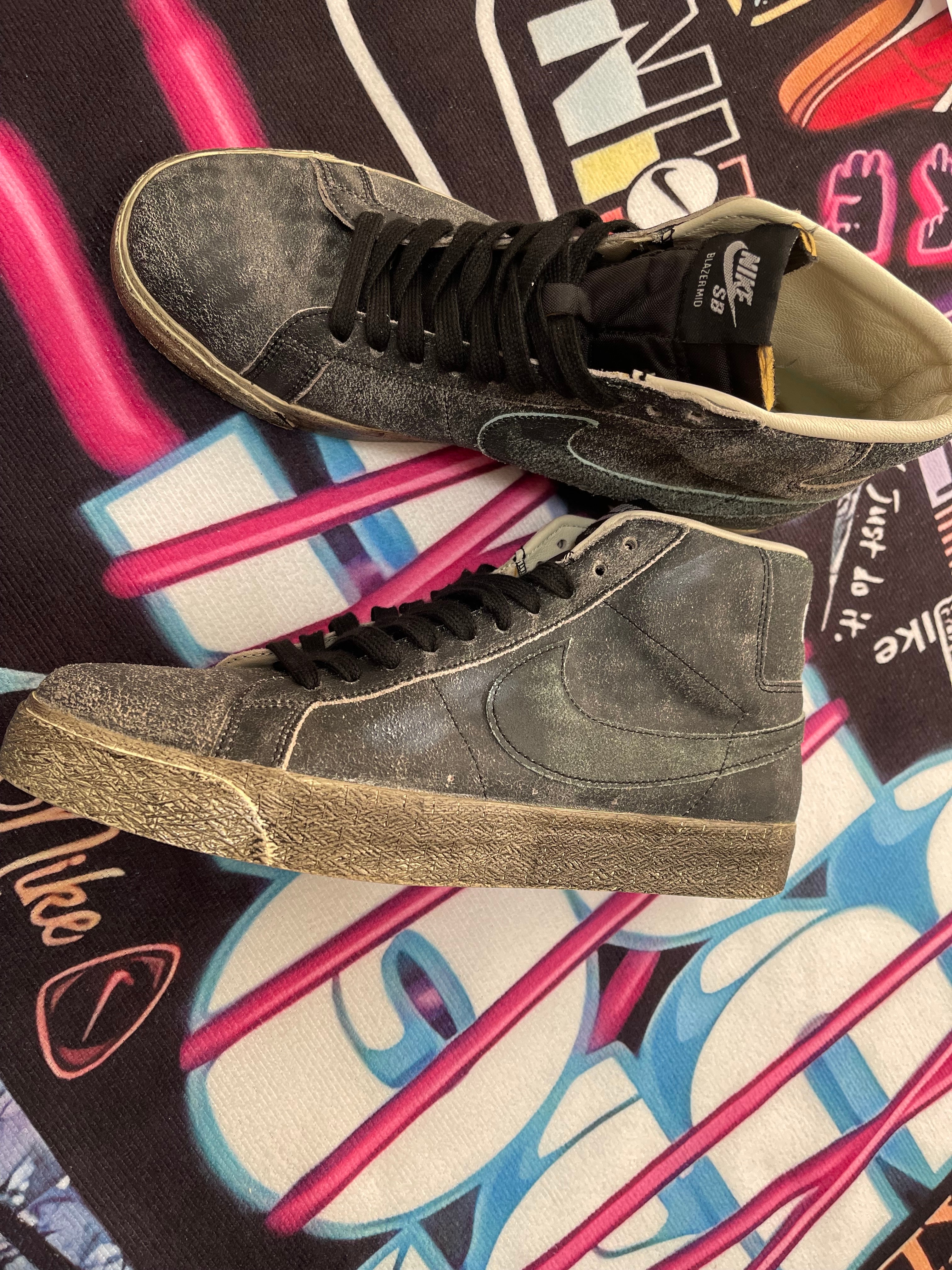 ナイキ SB ブレーザー ミッド "フェイデッド/ブラック"