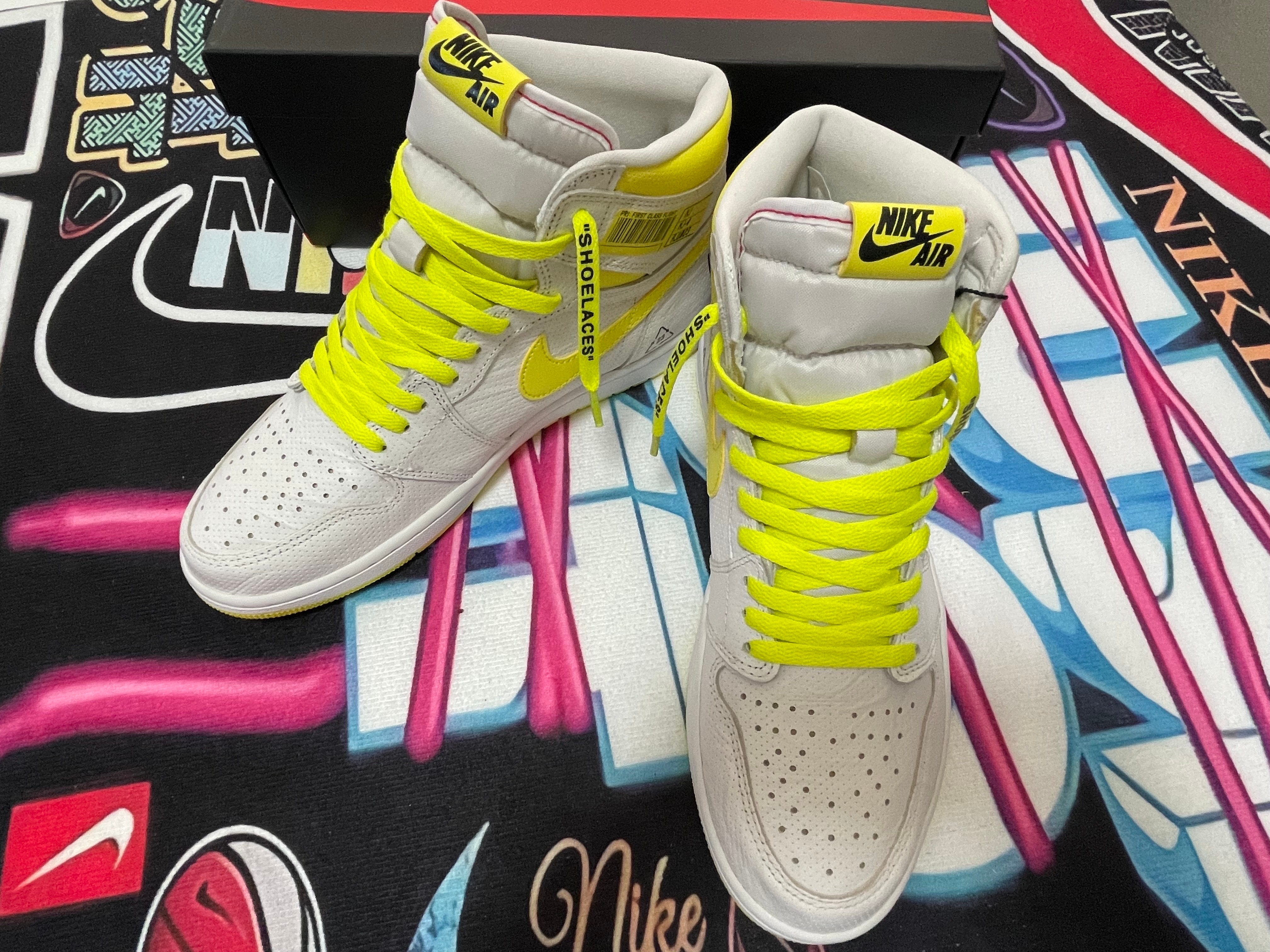 Nike Air Jordan 1 High OG "First Class Flight"