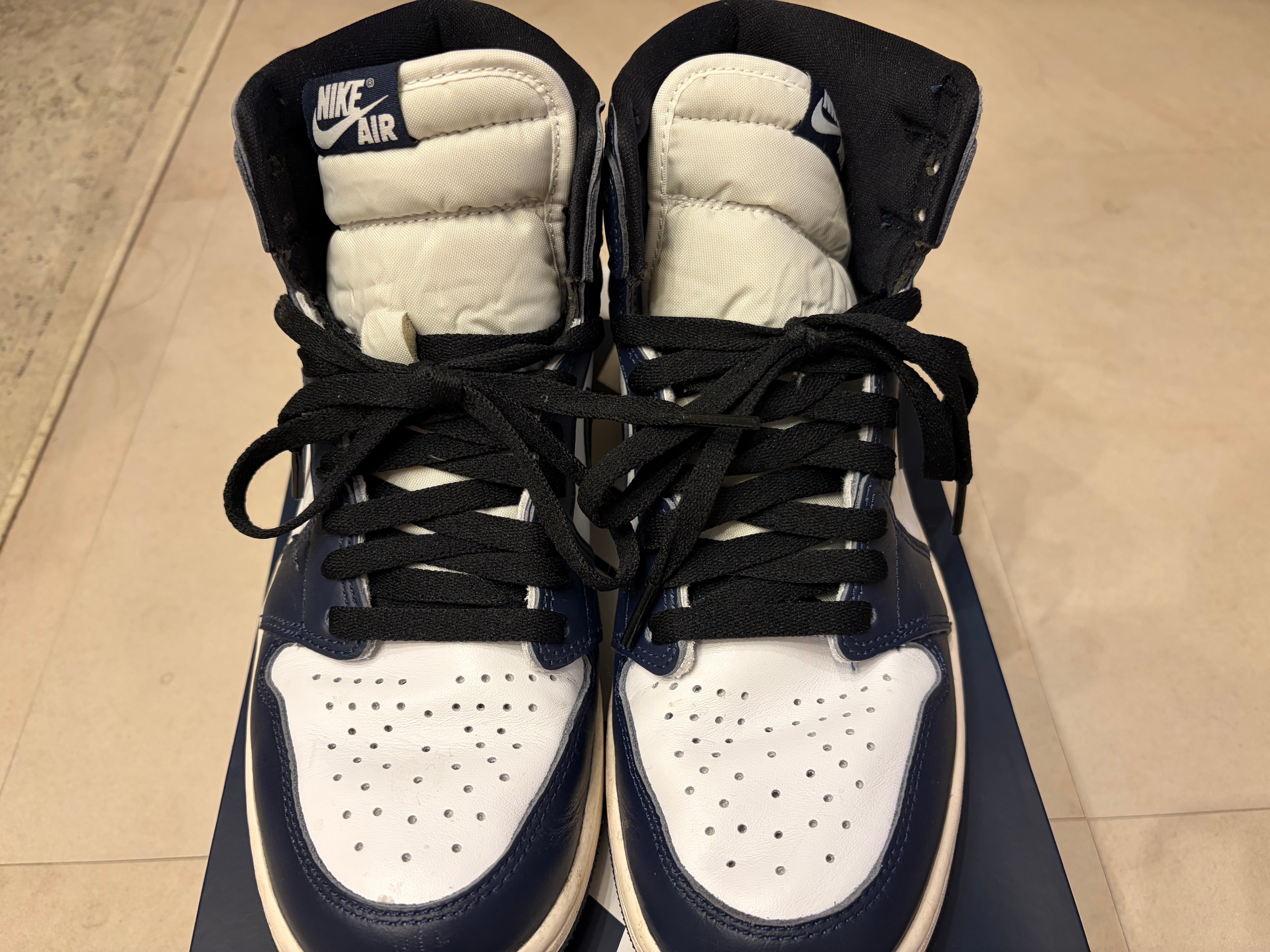 Nike Air Jordan 1 Retro High OG "Midnight Navy"