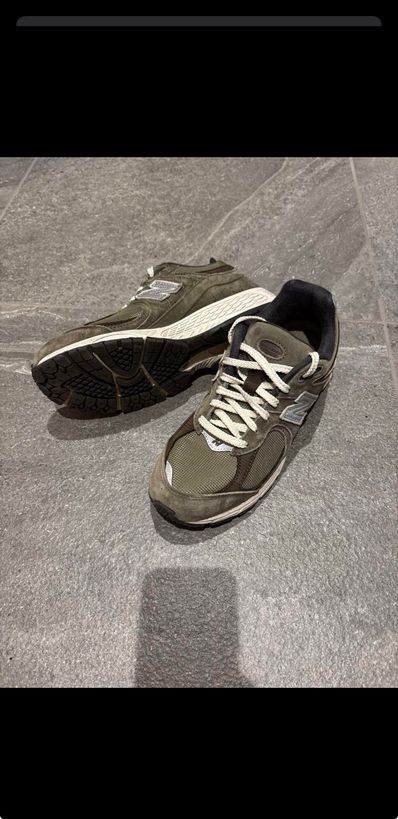New Balance 2002R "Olive Brown"