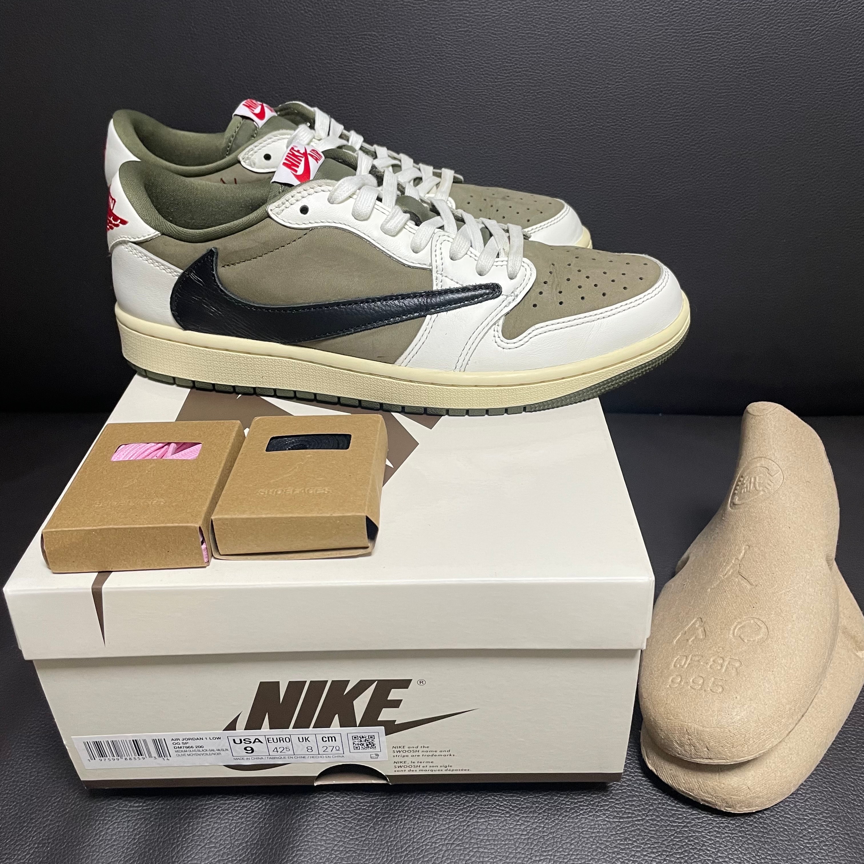 トラヴィススコット × ナイキ エアジョーダン1 ロー OG SP "リバースオリーブ"