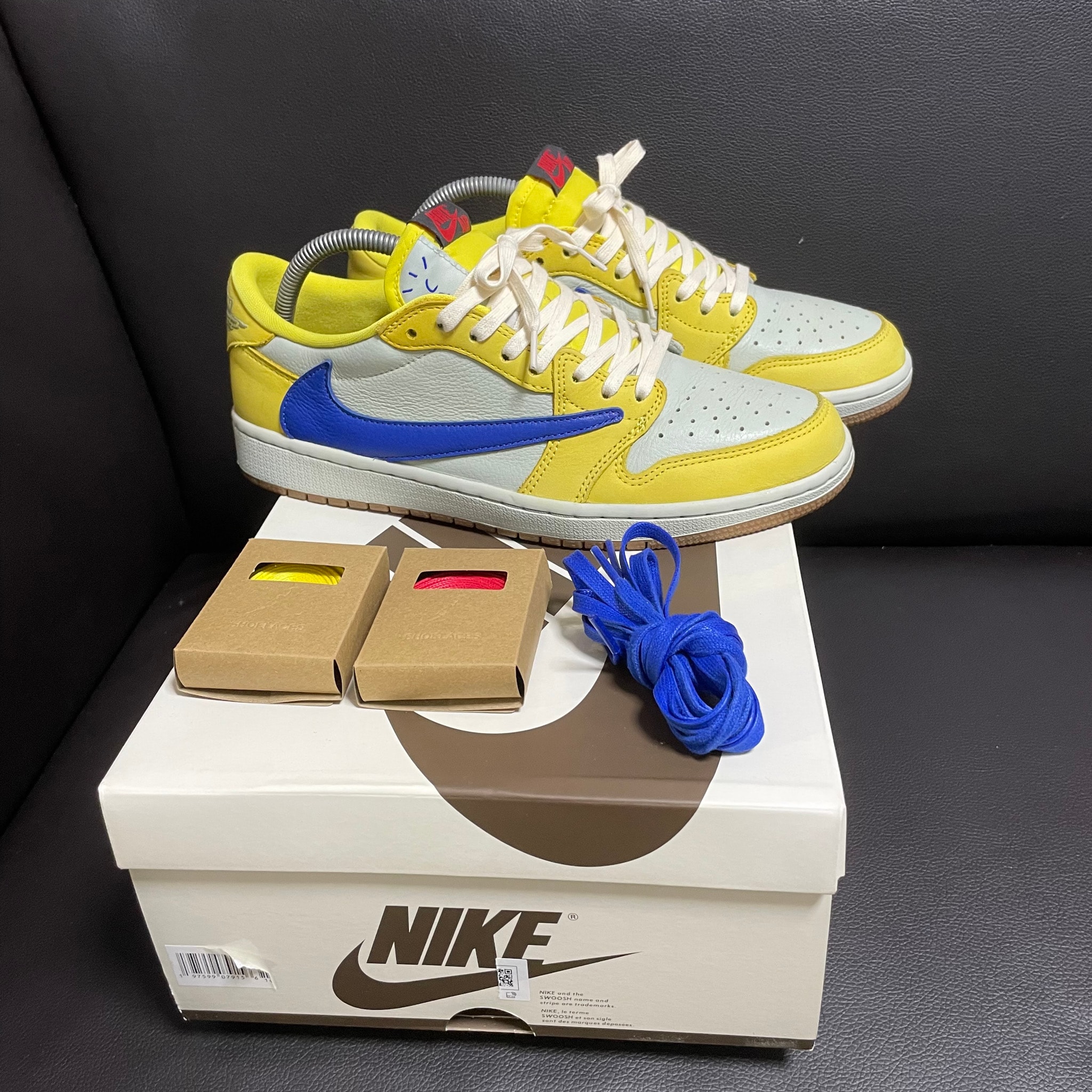 Travis Scott × Nike Women's Air Jordan 1 Retro Low OG "Canary"