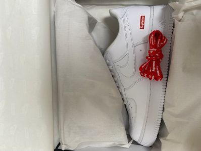 Supreme × Nike Air Force 1 Low "White"