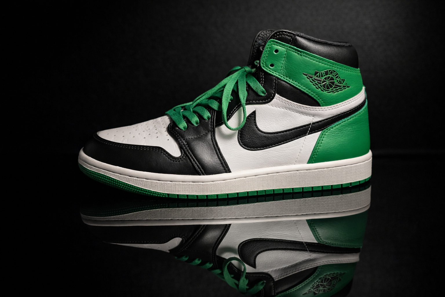 Nike Air Jordan 1 Retro High OG "Celtics/Black and Lucky Green" (2023)