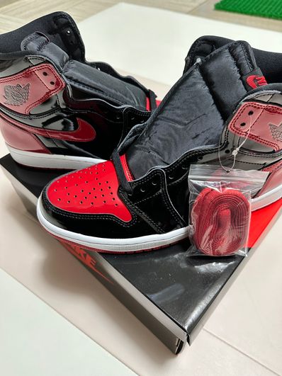 Nike Air Jordan 1 High OG "Patent Bred"