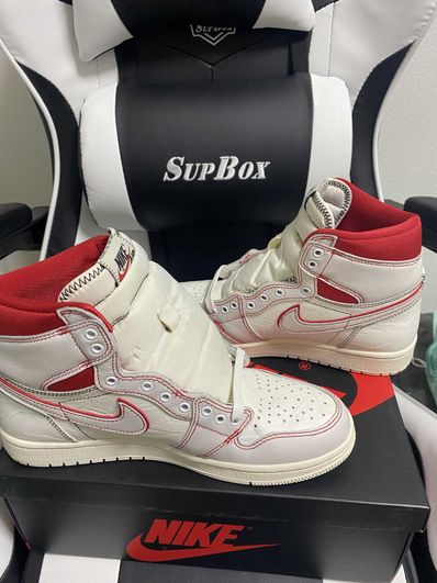 Nike Air Jordan 1 Retro High OG "Sail/University Red"