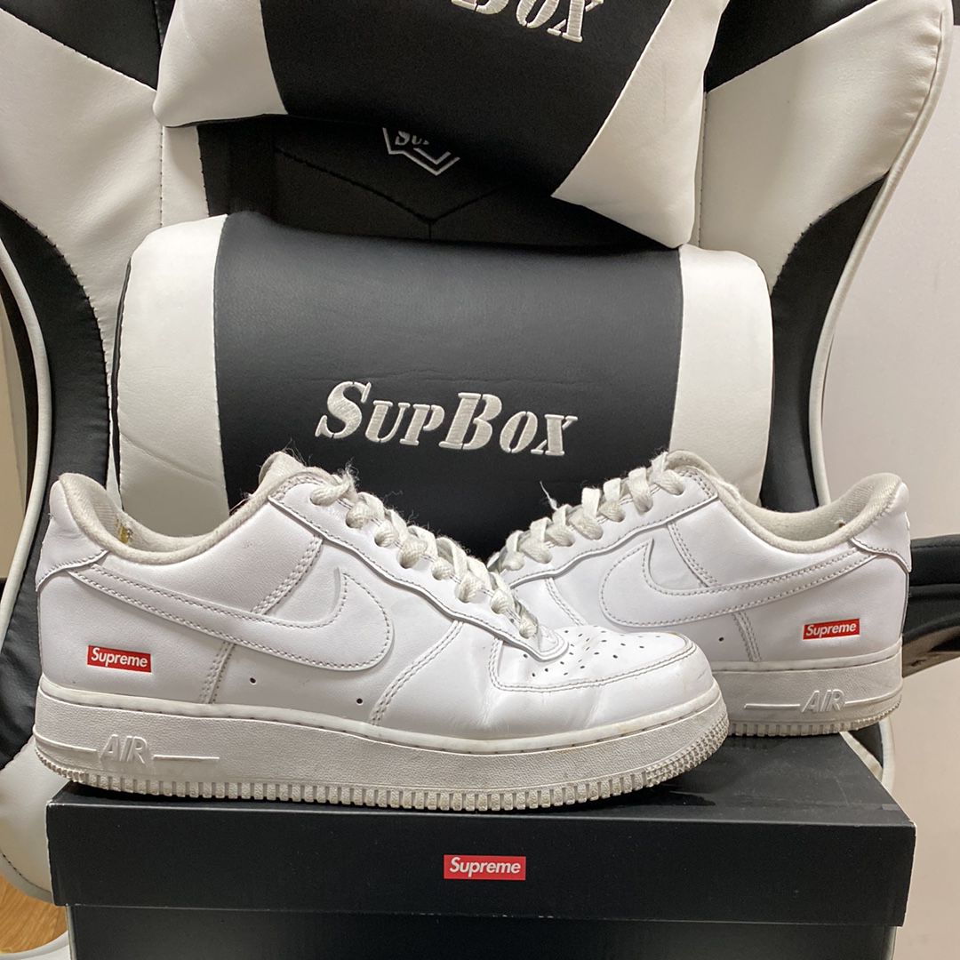 Supreme × Nike Air Force 1 Low "White"