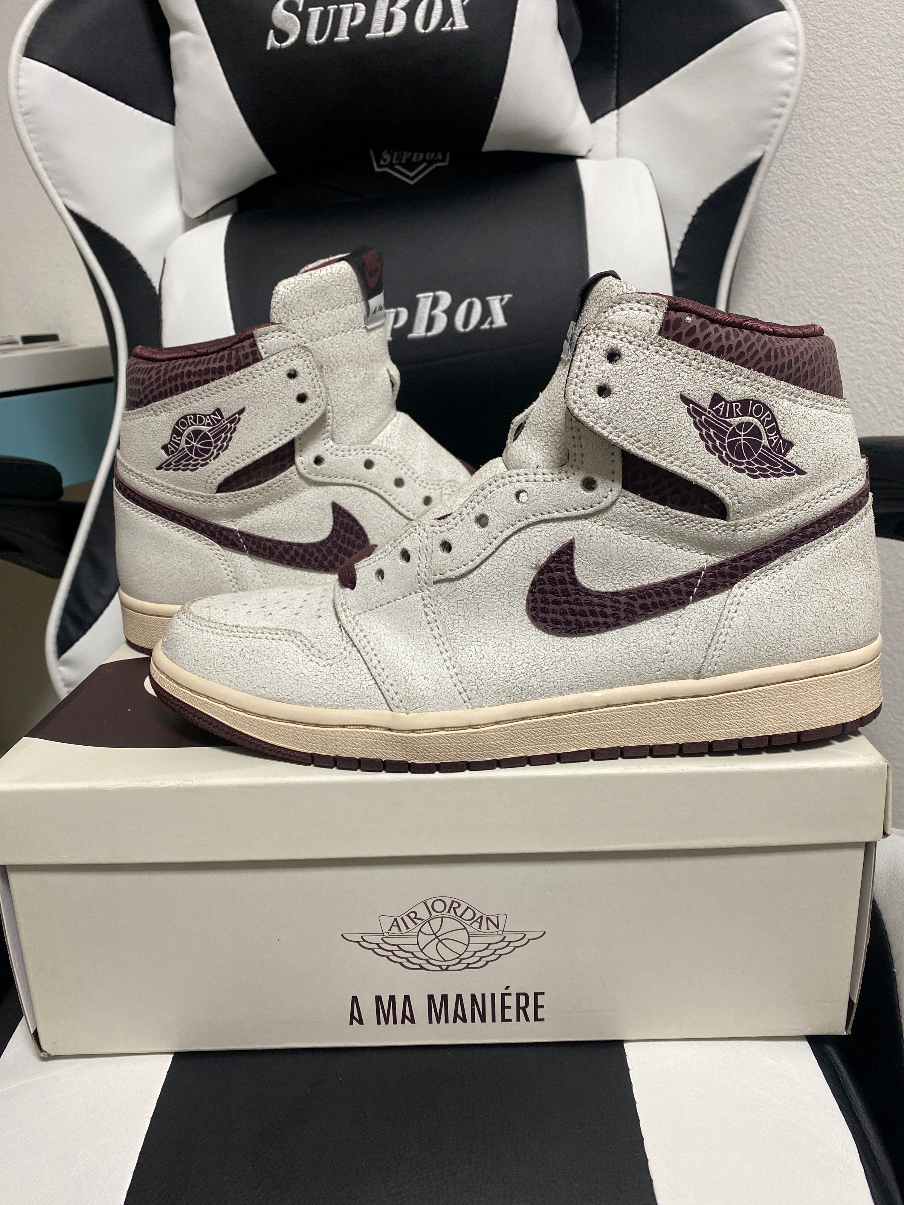 A Ma Maniere × Nike Air Jordan 1 Retro High OG "Sail and Burgundy"