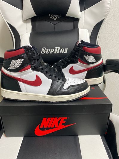 Nike Air Jordan 1 Retro High "Black/White/Sail/Gym Red"