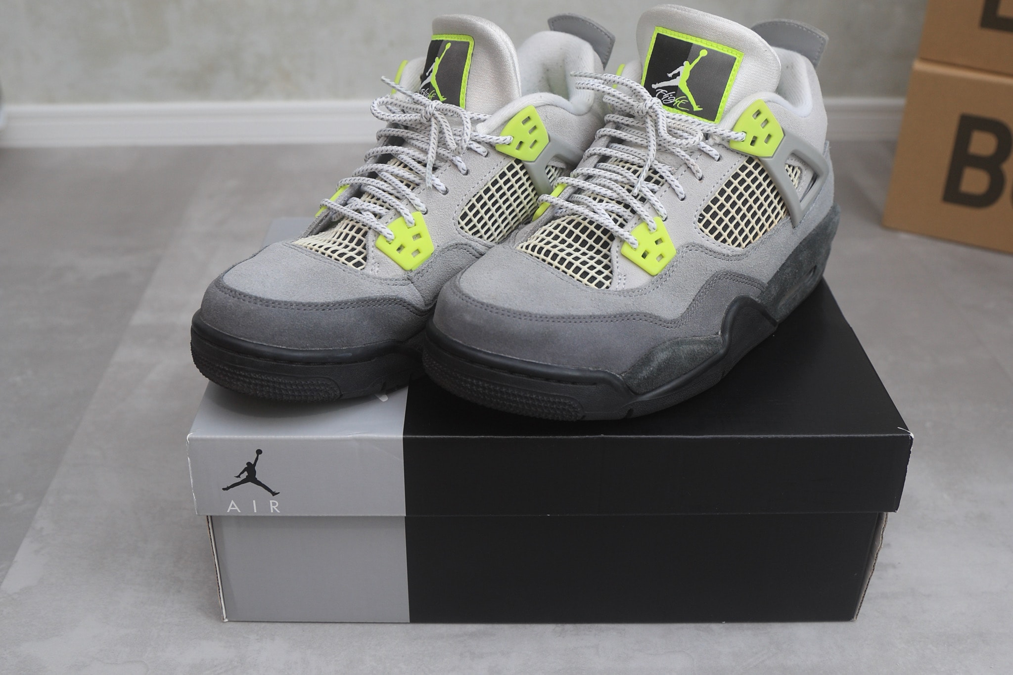 Nike GS Air Jordan 4 Retro SE "Neon"