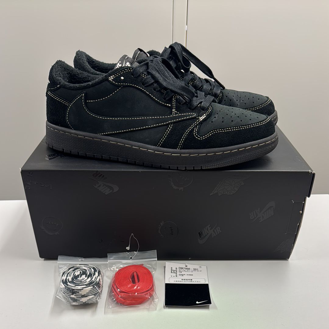 Travis Scott × Nike Air Jordan 1 Low OG SP "Black Phantom"