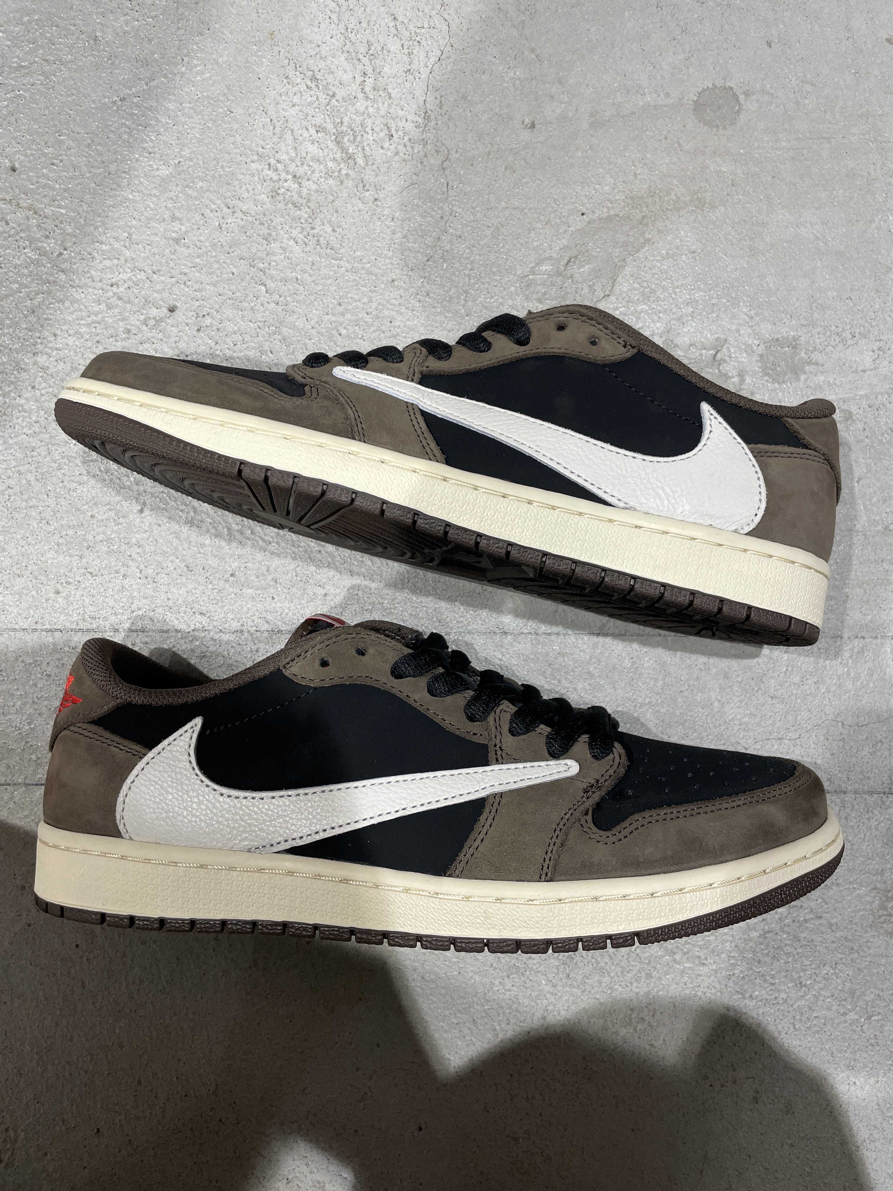 Travis Scott × Nike Air Jordan 1 Low OG SP-T "Black/Dark Mocha"