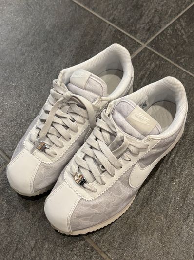 Nike Women's Cortez "Platinum Tint/Floral"