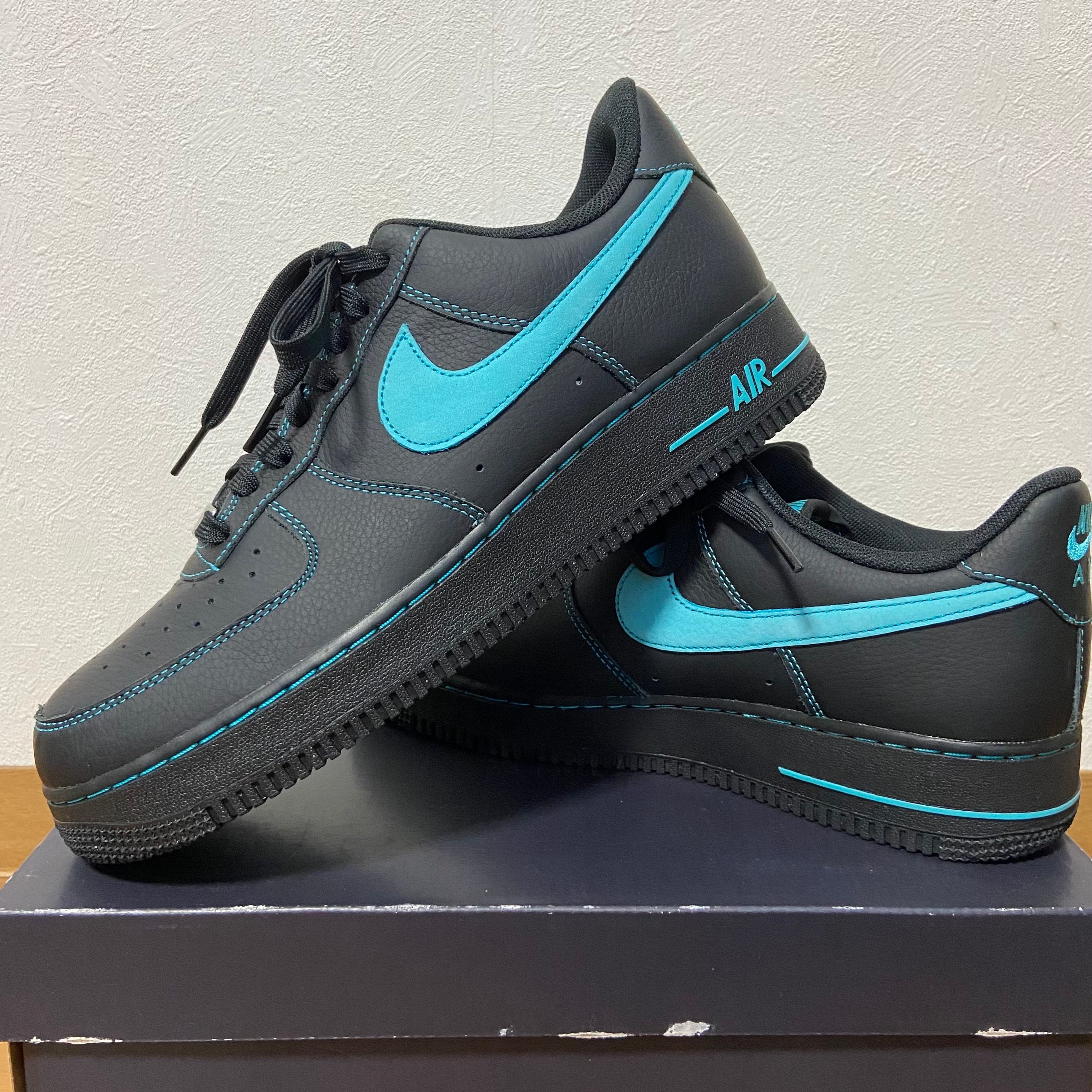 Nike Air Force 1 Low "Black Tiffany"