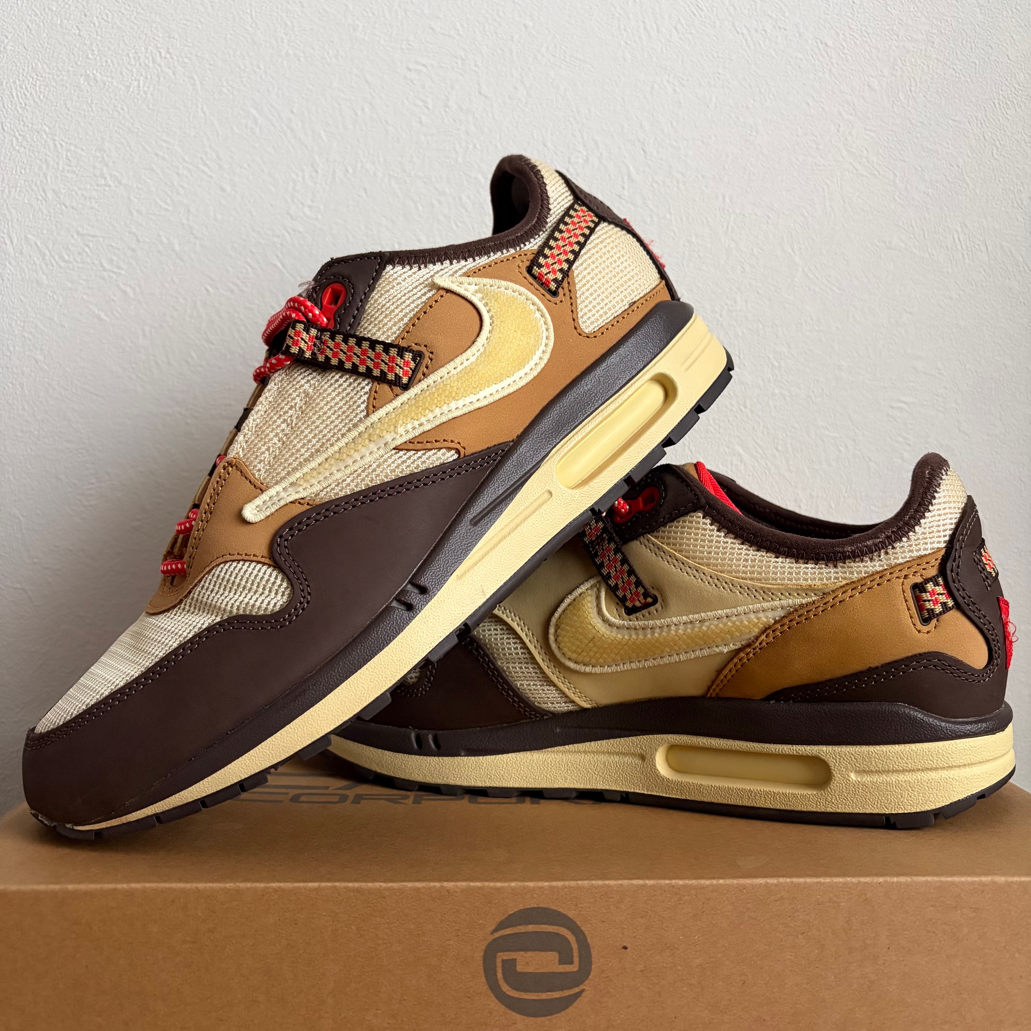 Travis Scott × Nike Air Max 1 "CACT.US Brown"