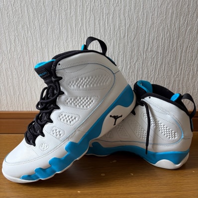 Nike Air Jordan 9 Retro "Powder Blue"