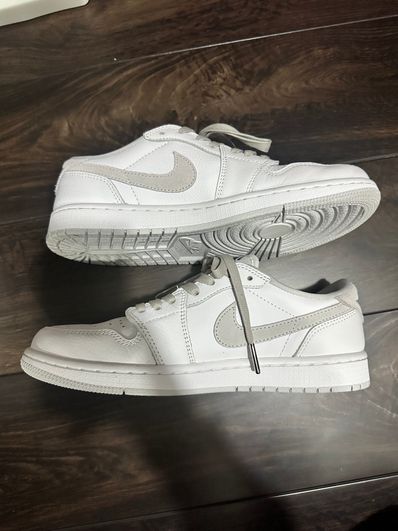 Nike Air Jordan 1 Low OG "Neutral Grey"