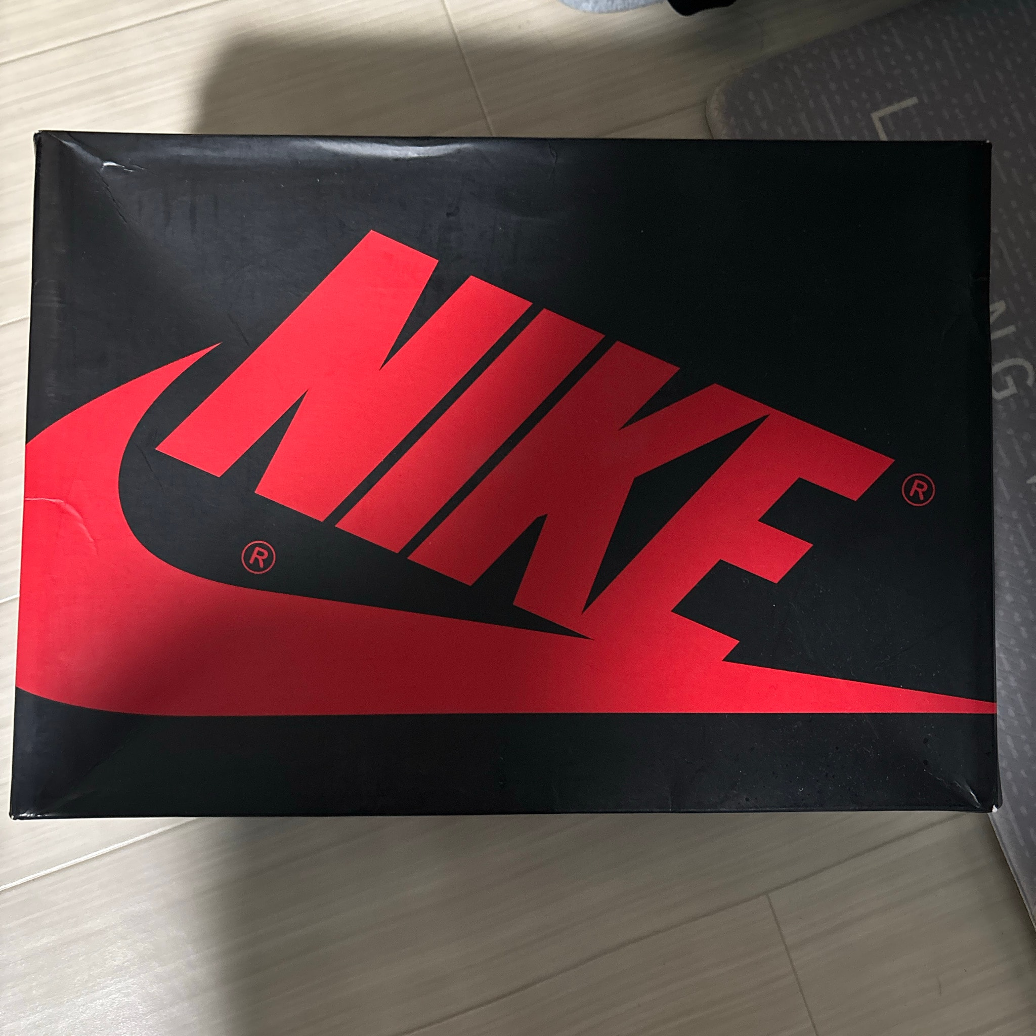 Nike SB × Air Jordan 1 Retro High "La To Chicago"