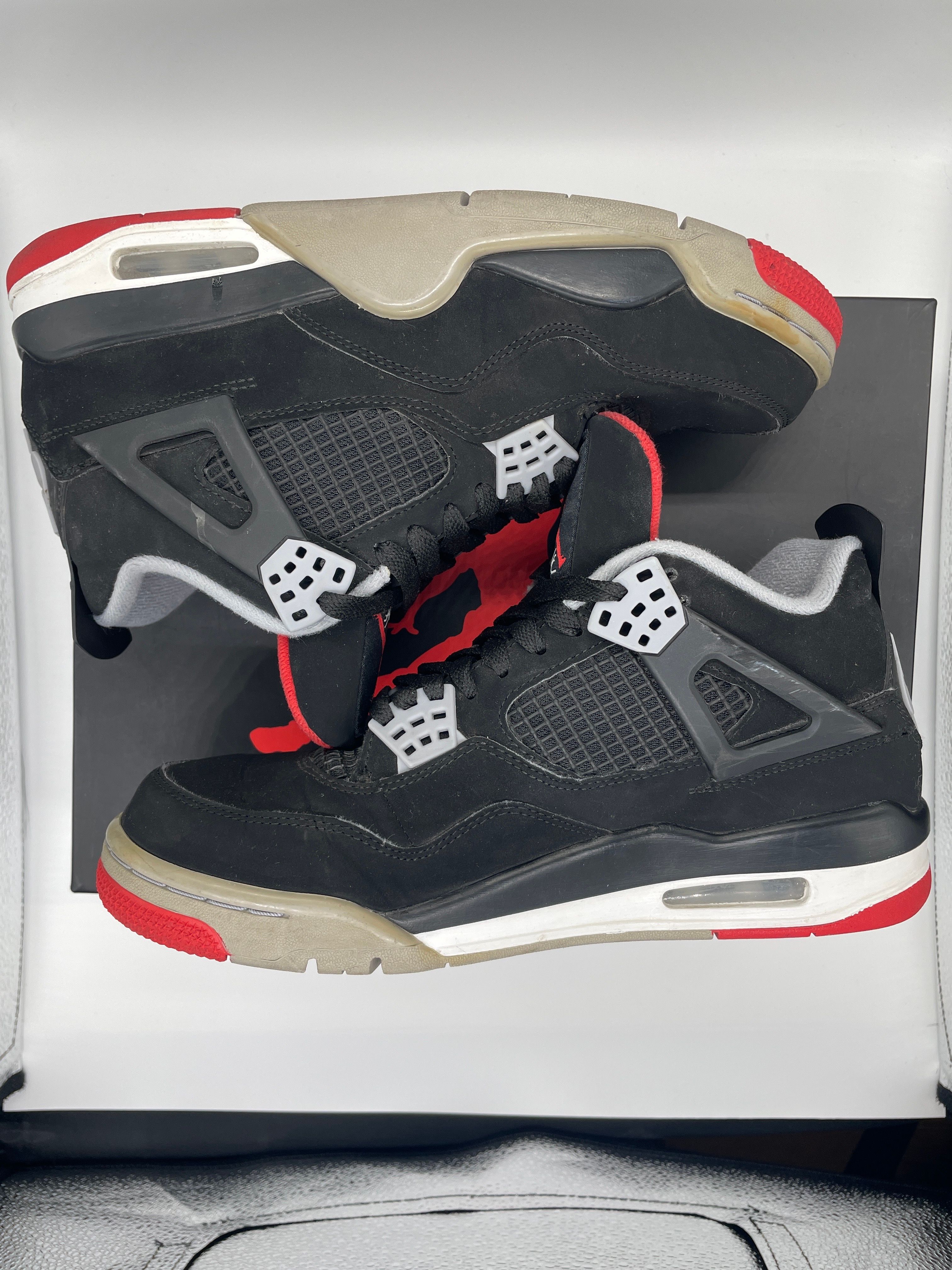 Nike Air Jordan 4 Retro "Bred" (2019)