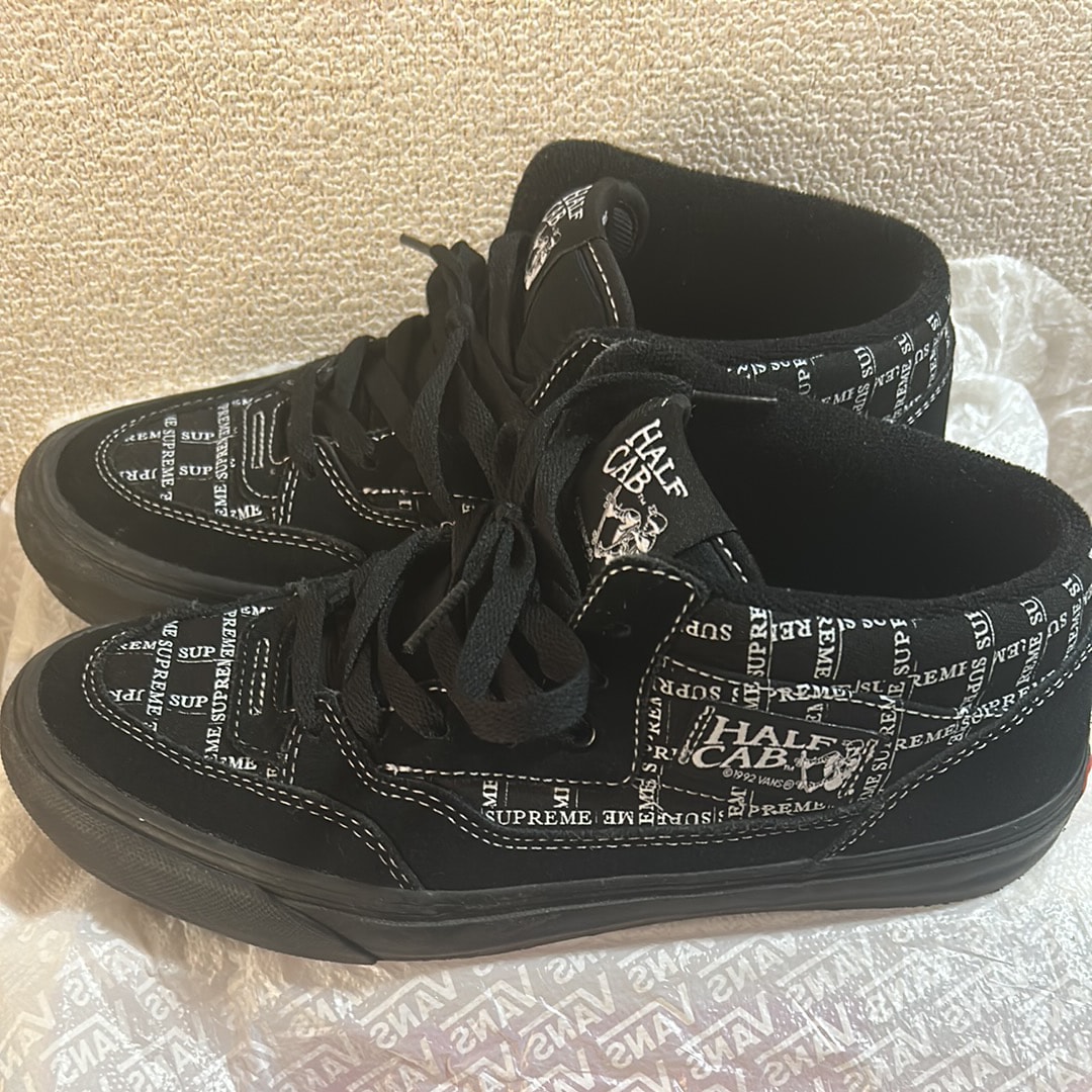 Supreme × Vans Half Cab "Black"