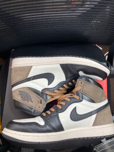 Nike Air Jordan 1 High OG "Sail/Dark Mocha/Black"